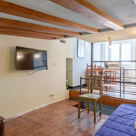 Appartement Joivy Saracens Tower In Center *