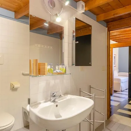 Joivy Saracens Tower In Center Appartement
