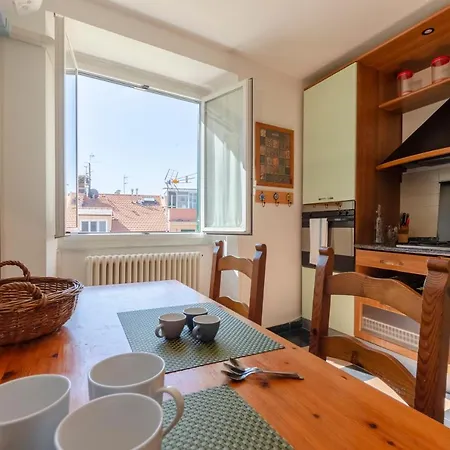Appartement Joivy Saracens Tower In Center *