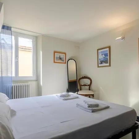 Joivy Saracens Tower In Center Appartement