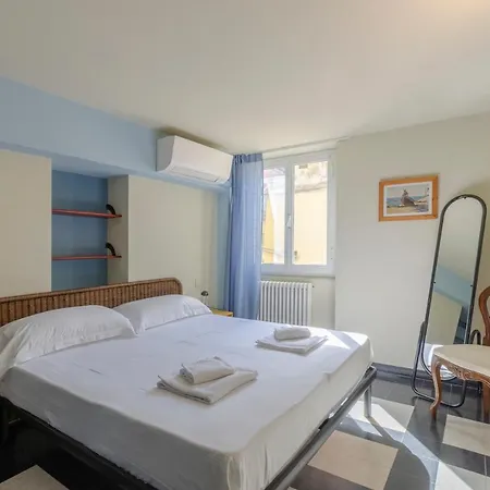 Appartement Joivy Saracens Tower In Center