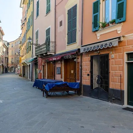 Joivy Saracens Tower In Center Sestri Levante