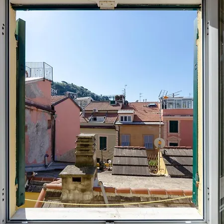Joivy Saracens Tower In Center * Sestri Levante