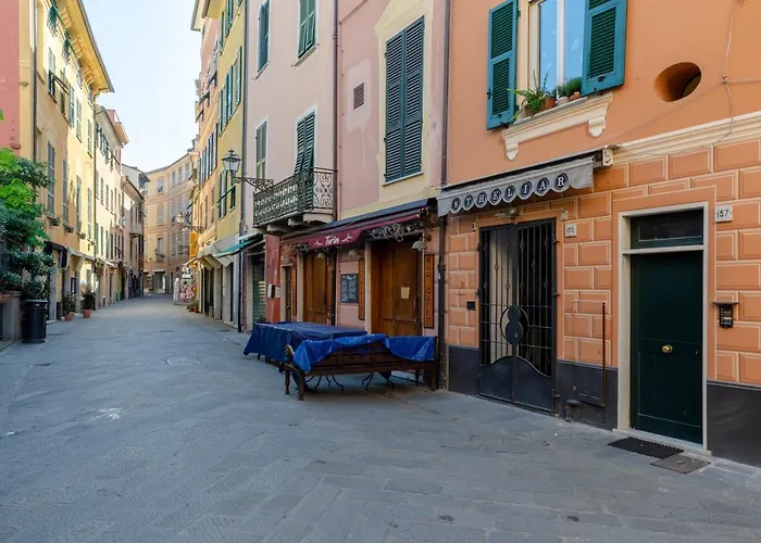Joivy Saracens Tower In Center Sestri Levante